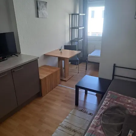 Apartment Stellas Monteurwohnungen *